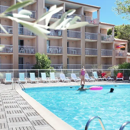 Apartahotel Odalys Les Hauts De 2*