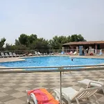 Odalys Les Hauts De 公寓式酒店 巴拉吕克莱班