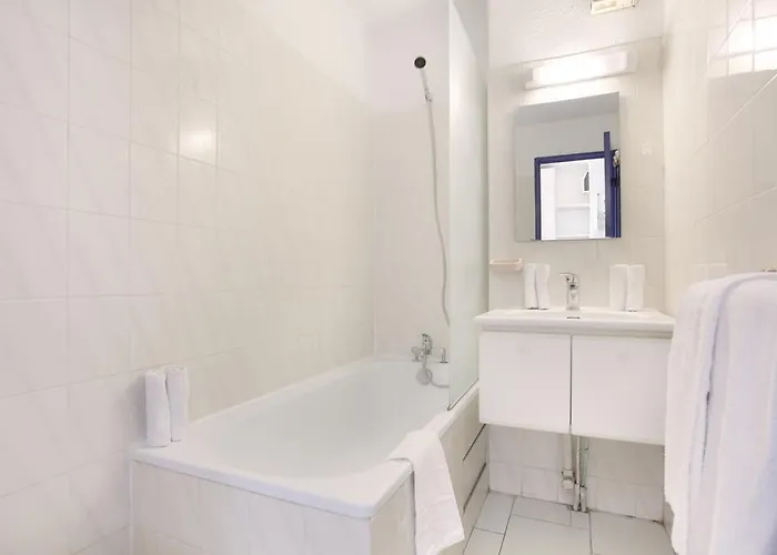 Hotel apartamentowy Odalys Les Hauts De Balaruc-les-Bains